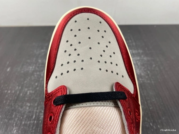 OG FN0432-100 Room Trophy Air Away Jordan 1 Low x 0717